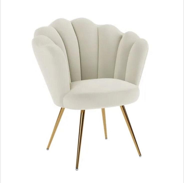 Nacre – Chaise Coquillage